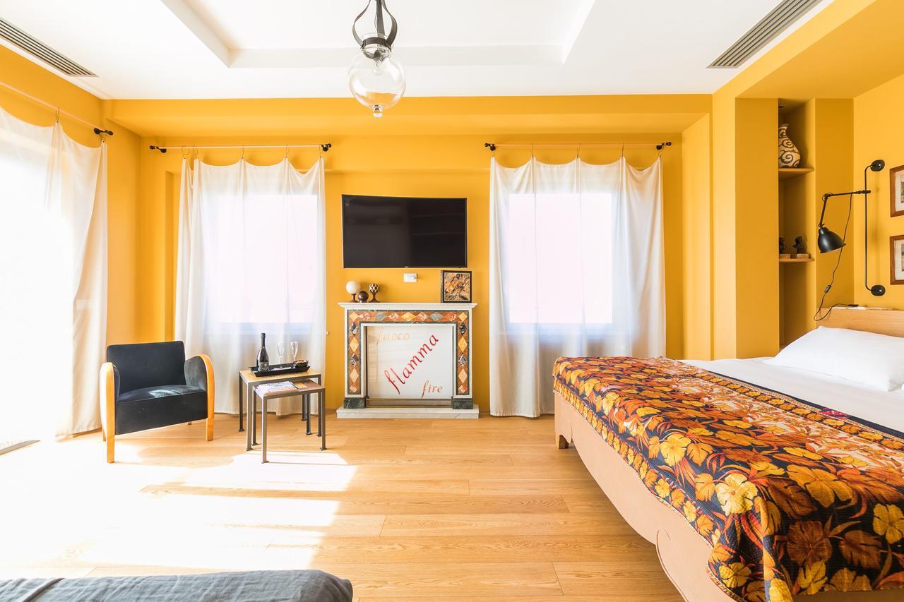 Rarity Suites Rome Bagian luar foto
